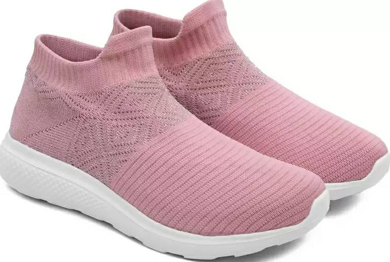 best sports shoes for women's in India